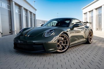 Porsche 992 - 1