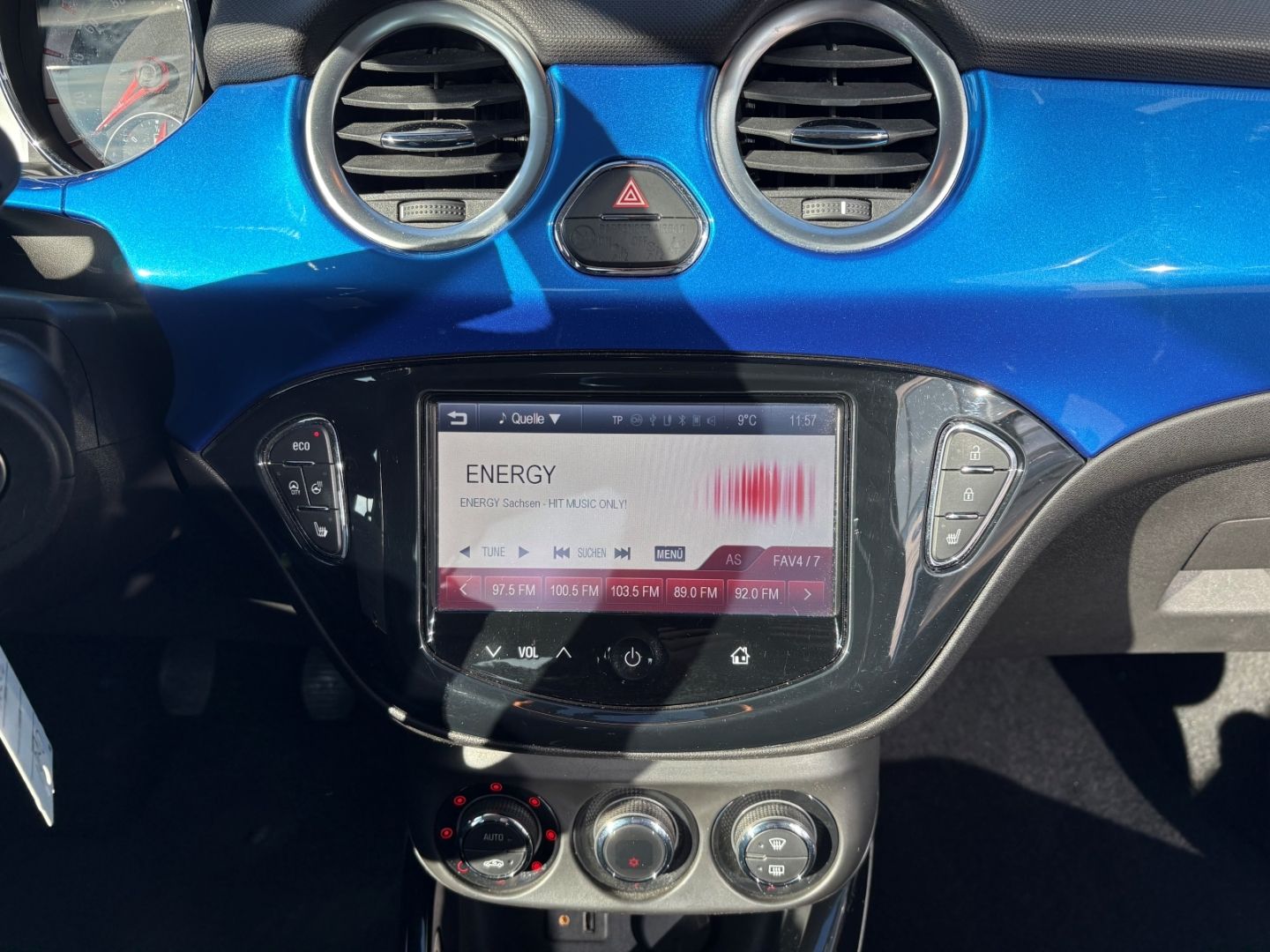 Fahrzeugabbildung Opel Adam Slam ecoFlex 1.0 Turbo KLIMA Klimaautom SHZ