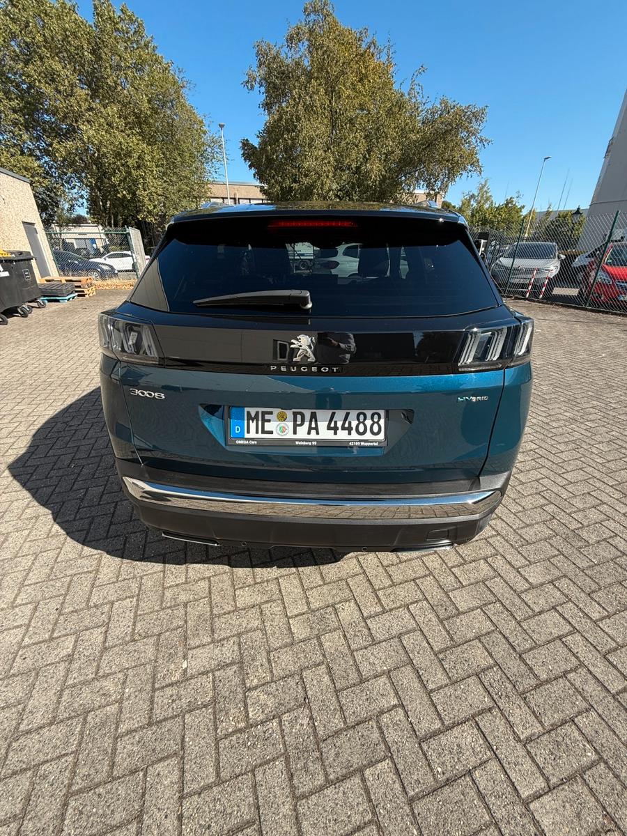 Peugeot 3008 II Plug-In Hybrid 225 e-EAT8 GT GT