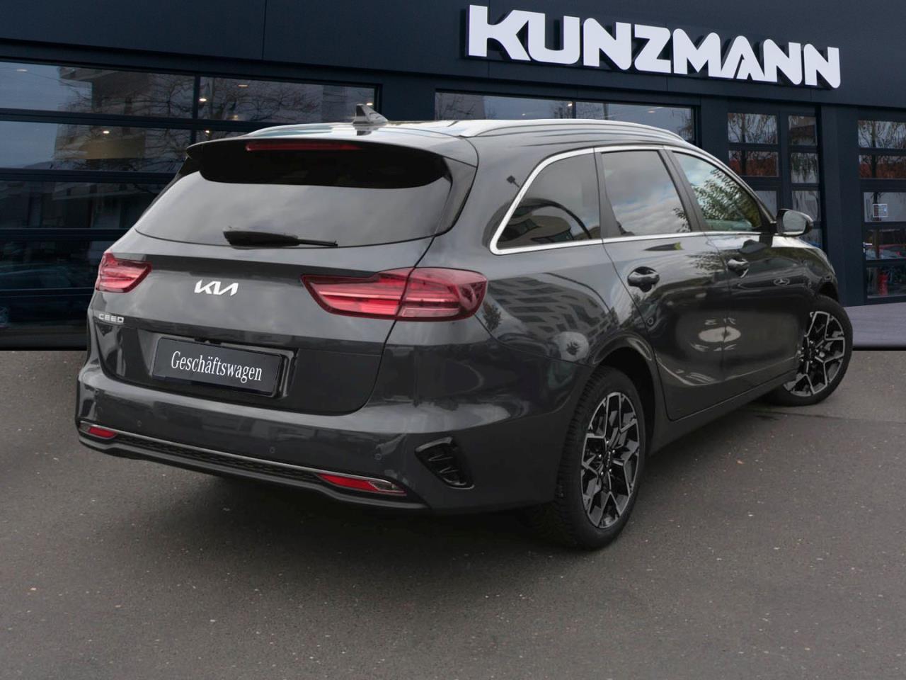 Kia cee'd SW 1.0T DCT Nightline Navi Lenkradhzg ACC
