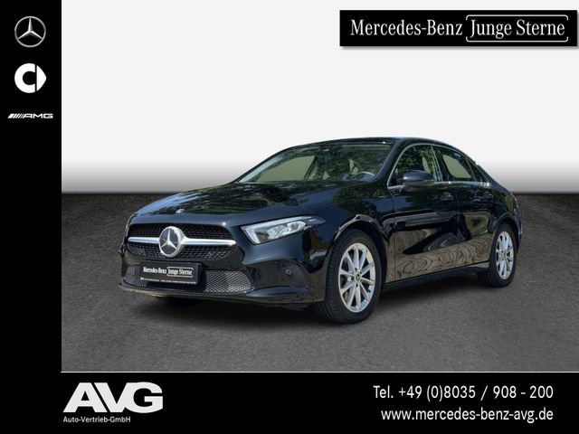 MERCEDES-BENZ A 250 e Limousine Progressive LED RFK Burmester