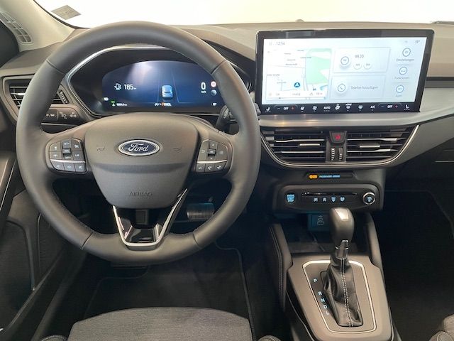 Fahrzeugabbildung Ford Focus Active X Abnehmbare AHK B&O Kamera Navi