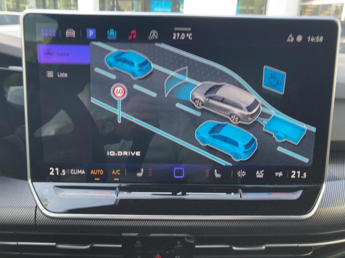 Volkswagen Golf Variant 2.0 TSI DSG 4MOTION R-Line HuD AHK 