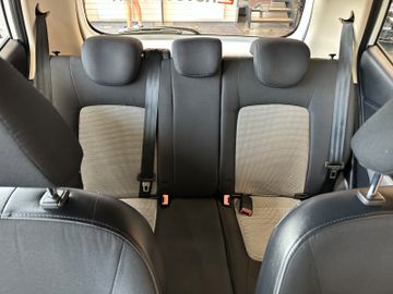 Hyundai i10 Edition+