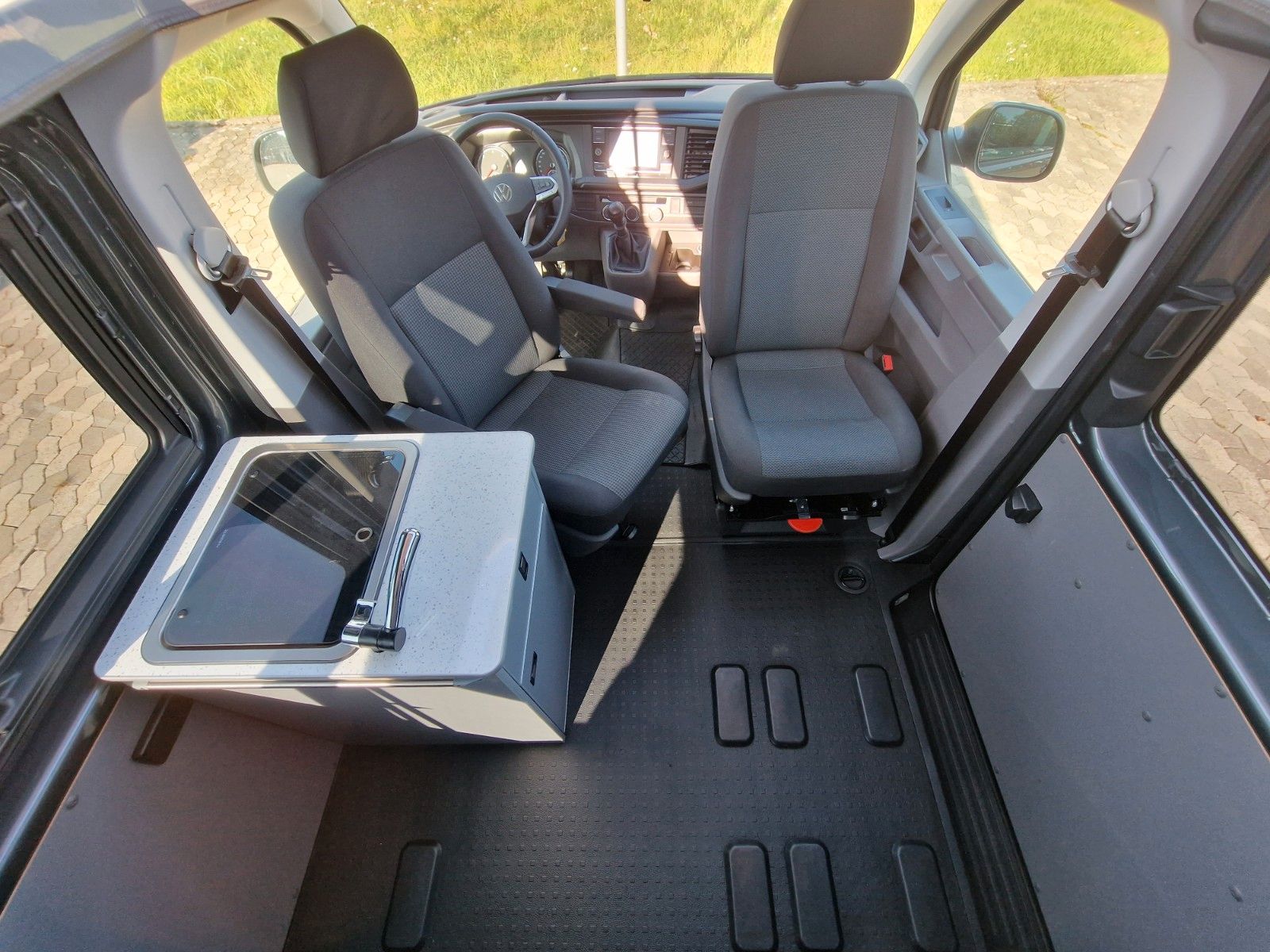 Volkswagen T6.1 wie California AUFSTELLDACH KÜCHE ALLTAG foto 5