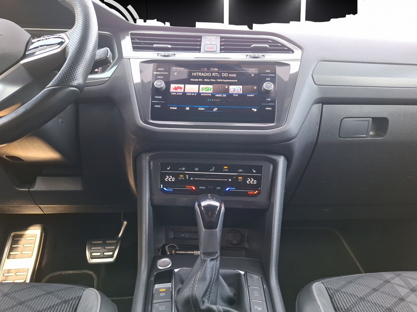 Fahrzeugabbildung Volkswagen Tiguan Allspace TDI R-Line DSG 4M Matrix AHK Nav
