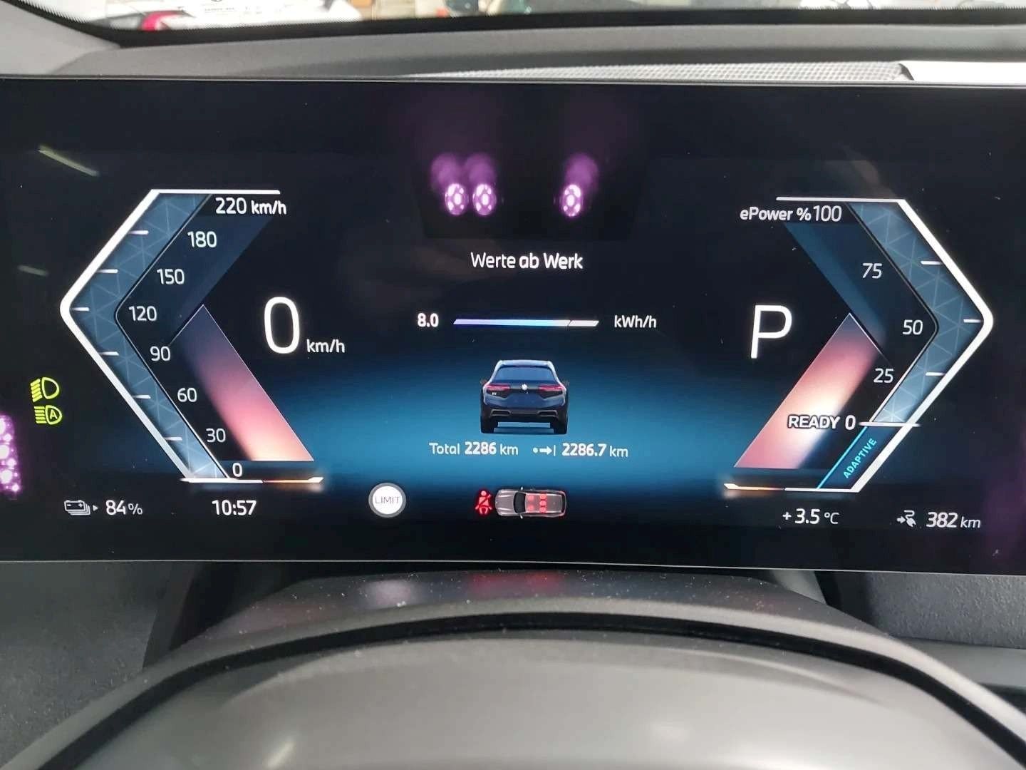 Fahrzeugeinzelansicht 10 Fahrzeugabbildung BMW iX xDrive60 |M Sportpaket| B&W| Panorama-Glasdac