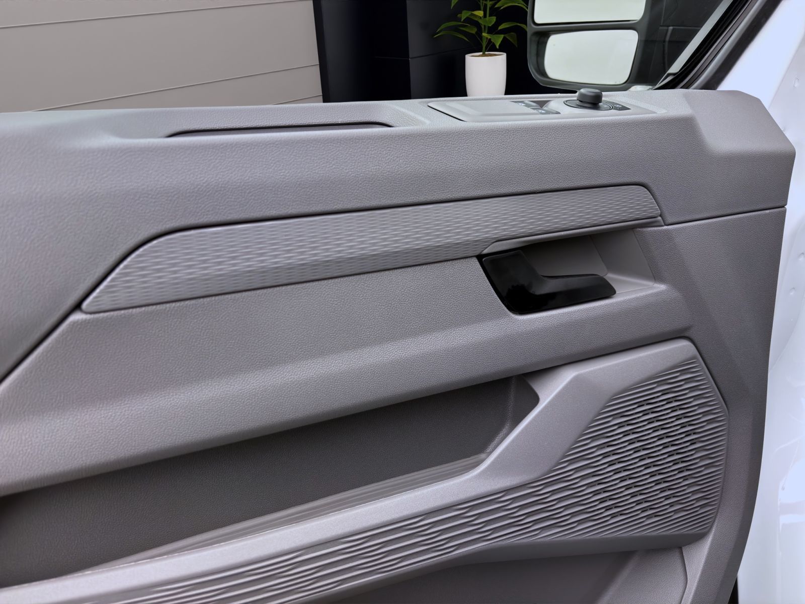 Volkswagen T7 Caravelle - Bild 10