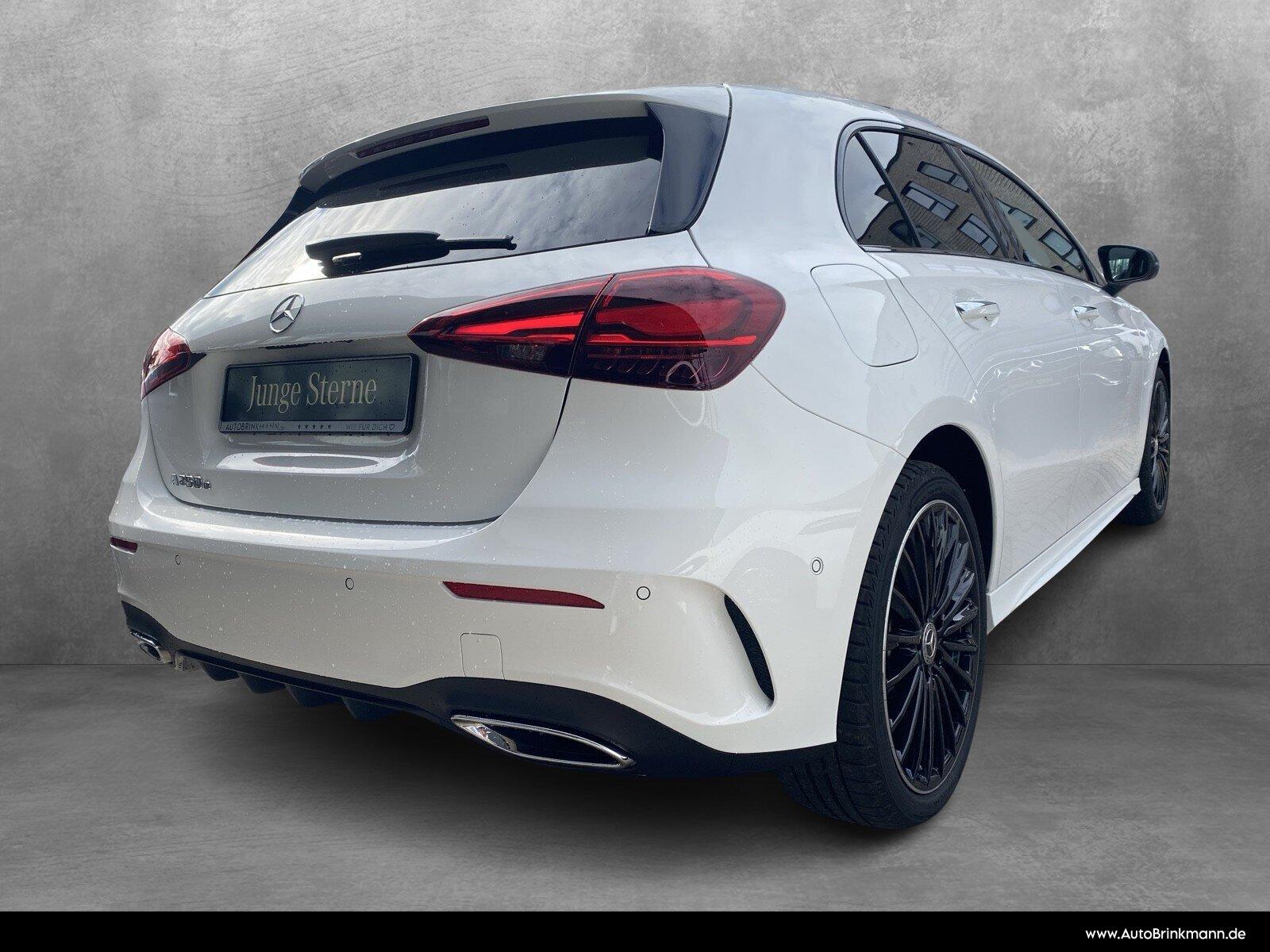 Mercedes-Benz A 250 e AMG-LINE/NIGHT/19"/MULTIBEAM/DISTRONIC