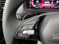 SKODA Karoq Sportline 2.0 TDI DSG 4x4 AHK MATRIX 5JGAR bei Autohaus Landmann & Maier OHG