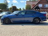 BMW 540 5 Limousine 540 i M Sport/Hud/Leder/SHZ/Led - blaue BMW 540