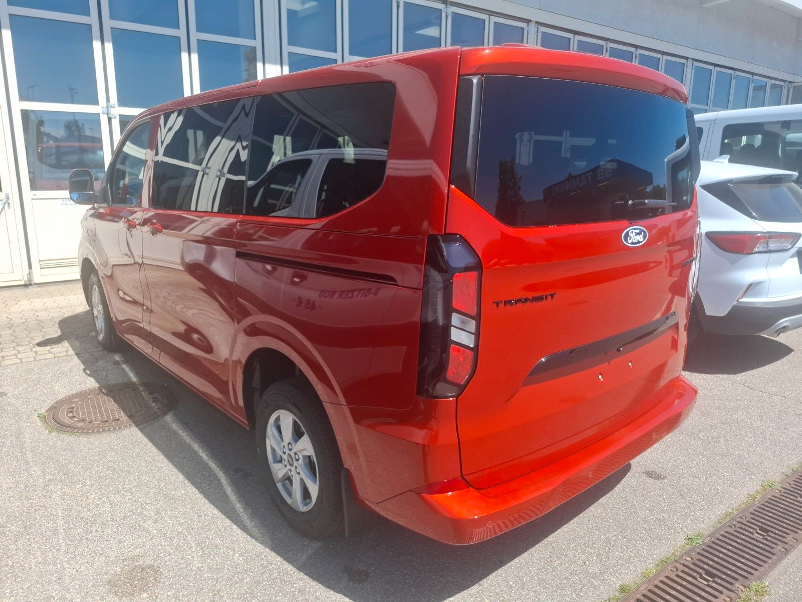 Ford Transit Custom Limited L1 imagem 2