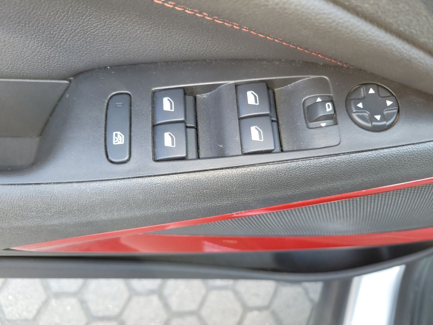 Fahrzeugabbildung Opel Crossland GS Line SHZ+LHZ+PDC+Allwetterreifen