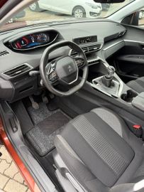 Peugeot 3008 - 11