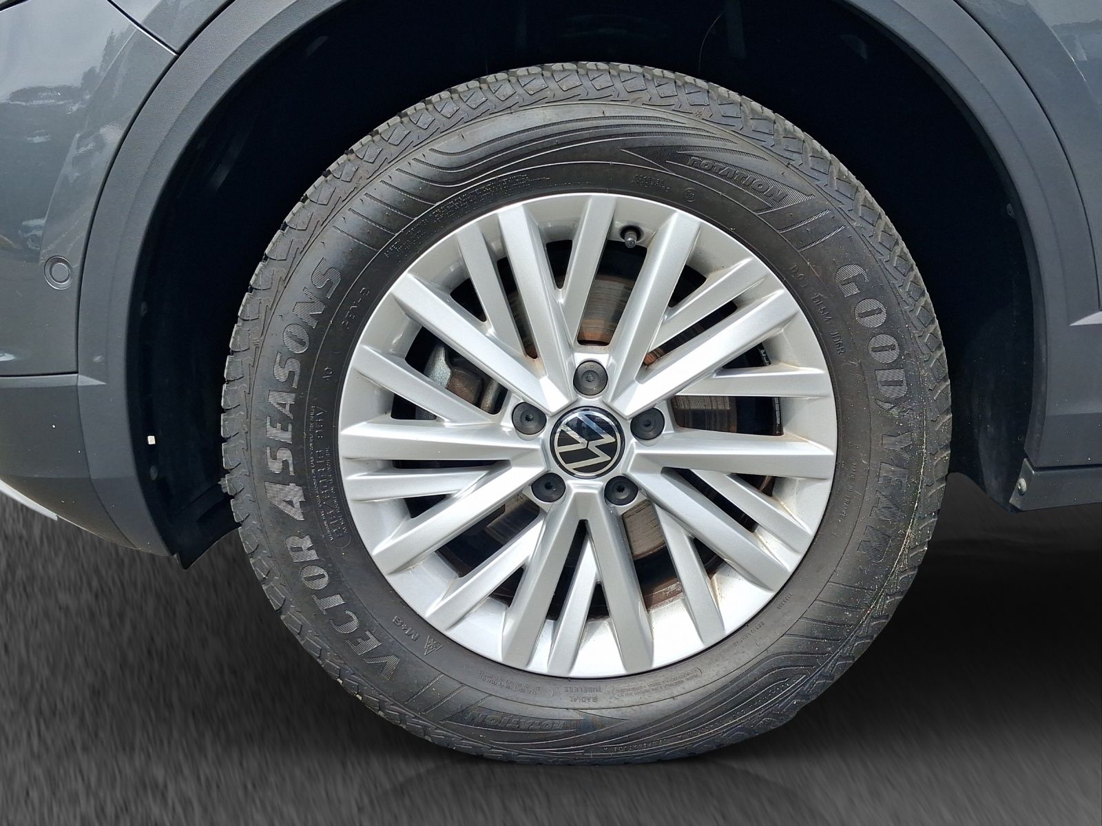 Volkswagen T-Roc - Bild 17