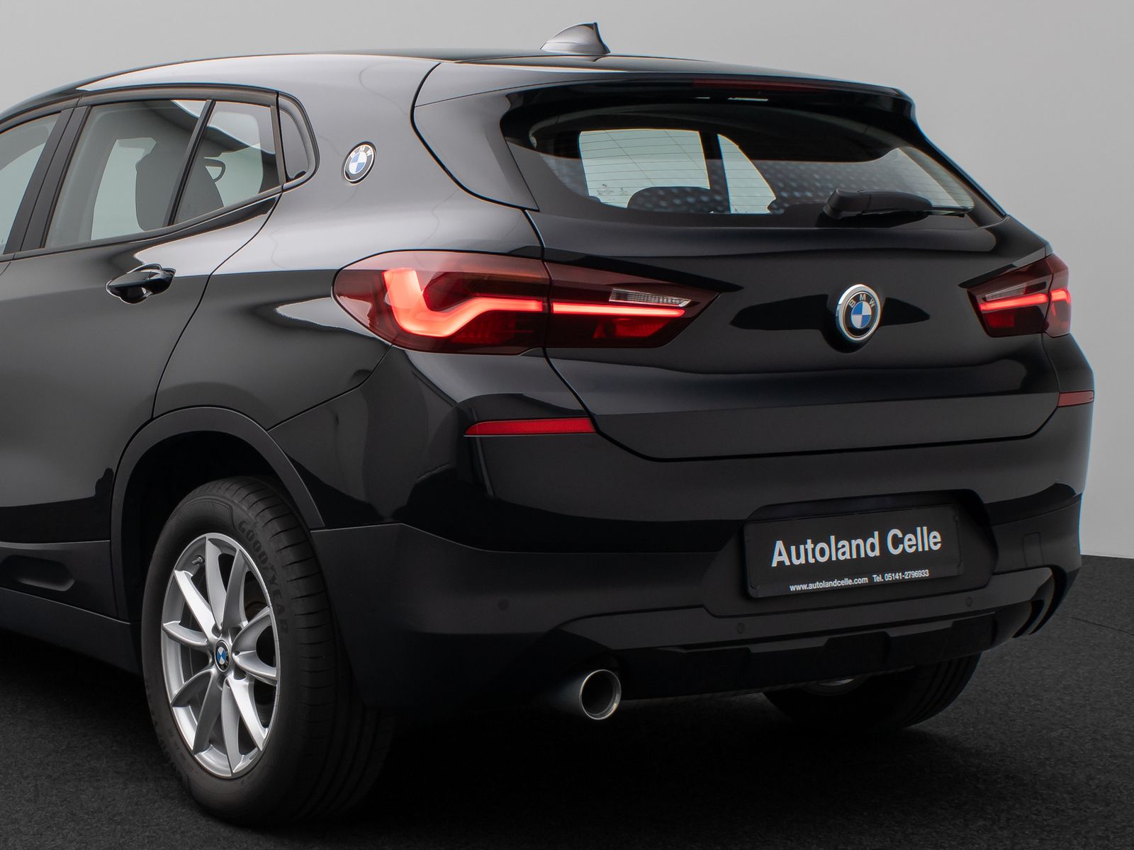 Fahrzeugabbildung BMW X2 sD18i Parkassistent DAB Navigation Lordos LED