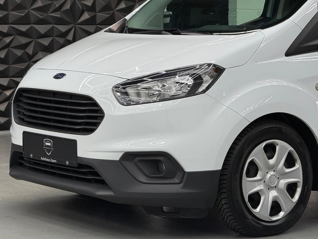 Ford Transit Courier 1.5 TDCi, Foto 40 von 40