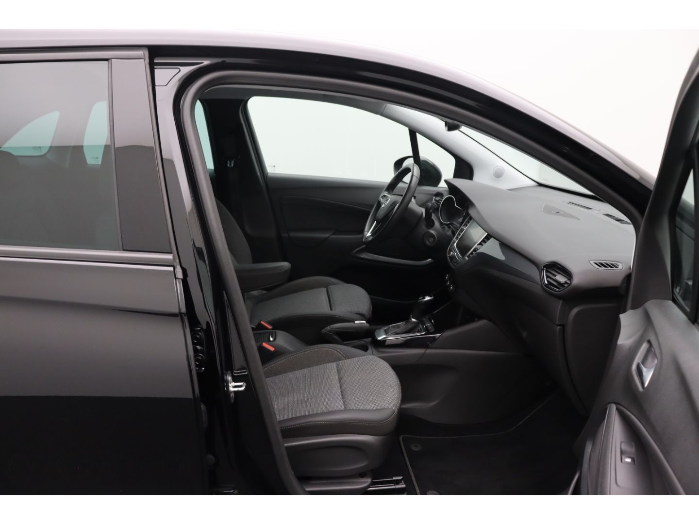 Fahrzeugabbildung Opel Crossland Elegance Paket SHZ Navi Kamera AHK