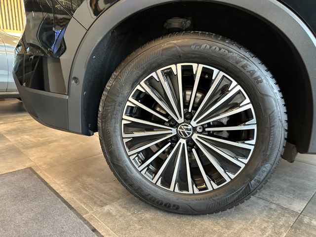 MYAUTOCENTER – Gebraucht- und Jahreswagen mit Werkstattservice in Pfaffenhofen Volkswagen Tiguan *KEYLESS*360°*3-ZONEN*LKHZ*ACC*CARPLAY