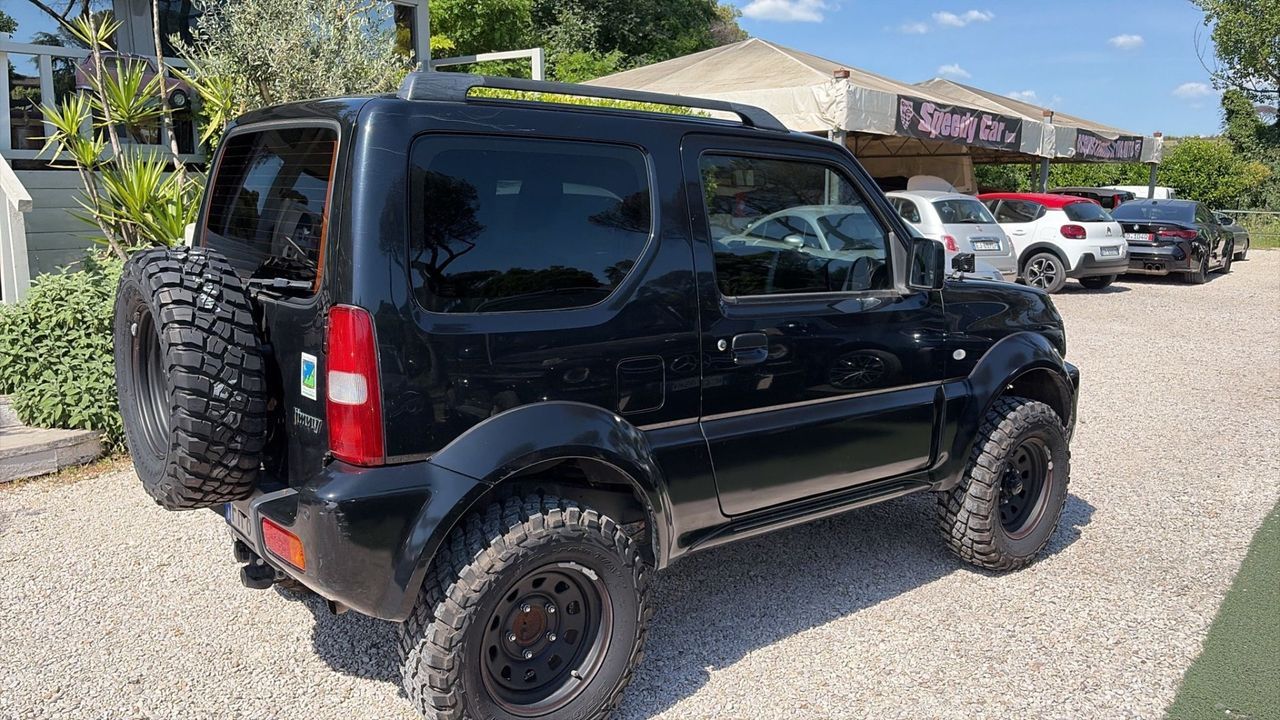 SUZUKI Jimny