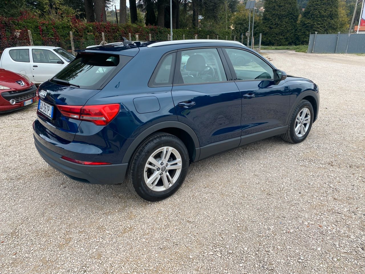 Audi Q3 35 TDI S-Tronic Advanced Business imagem 3