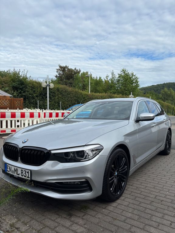 Image of BMW 530