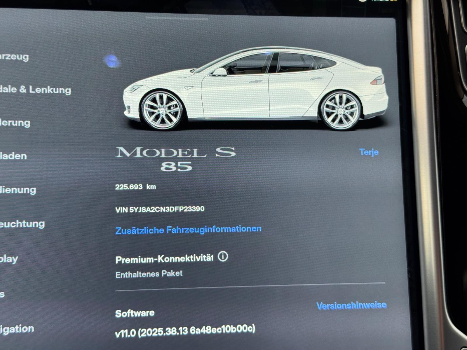 Tesla Model S 85 306ch - Supercharge Gratuite - Soh 94% - CCS - Jantes 19" - Led