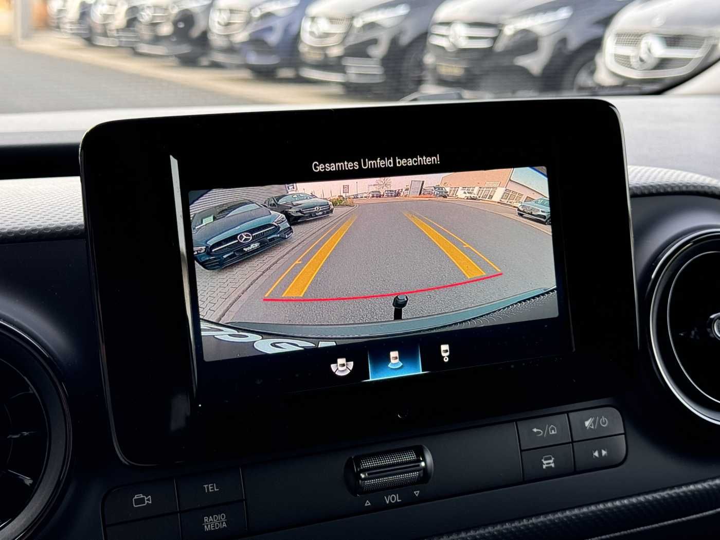 Fahrzeugabbildung Mercedes-Benz ECitan Kasten Klimaautom. Kamera SHZ MBUX AHK