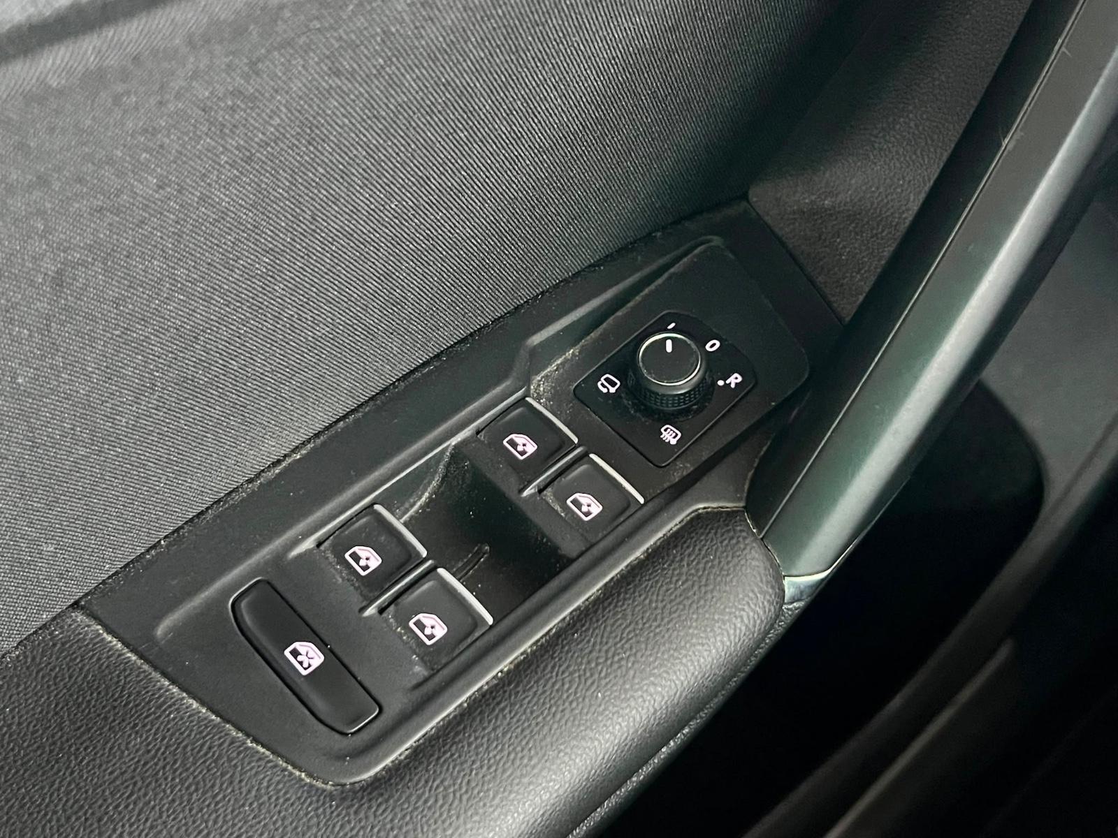Volkswagen Tiguan Highline 4Motion |ACC|LED|DSG|AHK|1.HAND|
