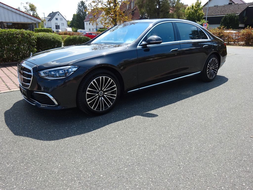 Image of Mercedes-Benz S 580