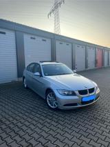 BMW 318i Limousine|09/2006|129 PS|Schaltgetriebe - BMW 318 aus 2006: 318i