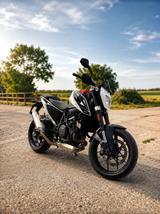 KTM Duke 690 *TÜV NEU 08/2028* LC4 SMCR Duke 390 A2 - KTM LC4 690
