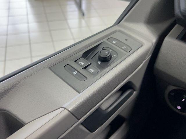 Transporter 6.1 Kombi Motor: 2,0 l TDI SCR 110 k