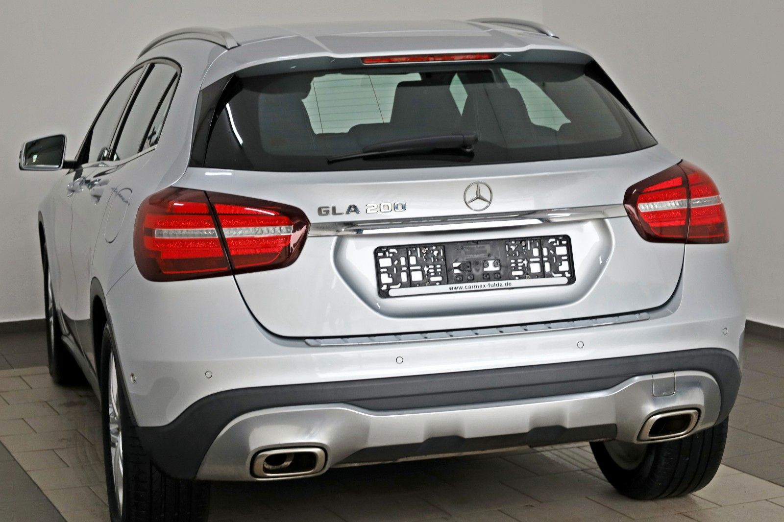 Fahrzeugabbildung Mercedes-Benz GLA 200 Urban T.Leder,Navi,LED,Kamera,SH,SR+WR