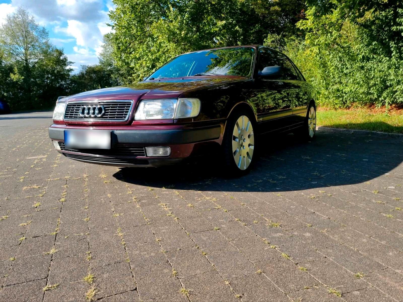 Audi 100