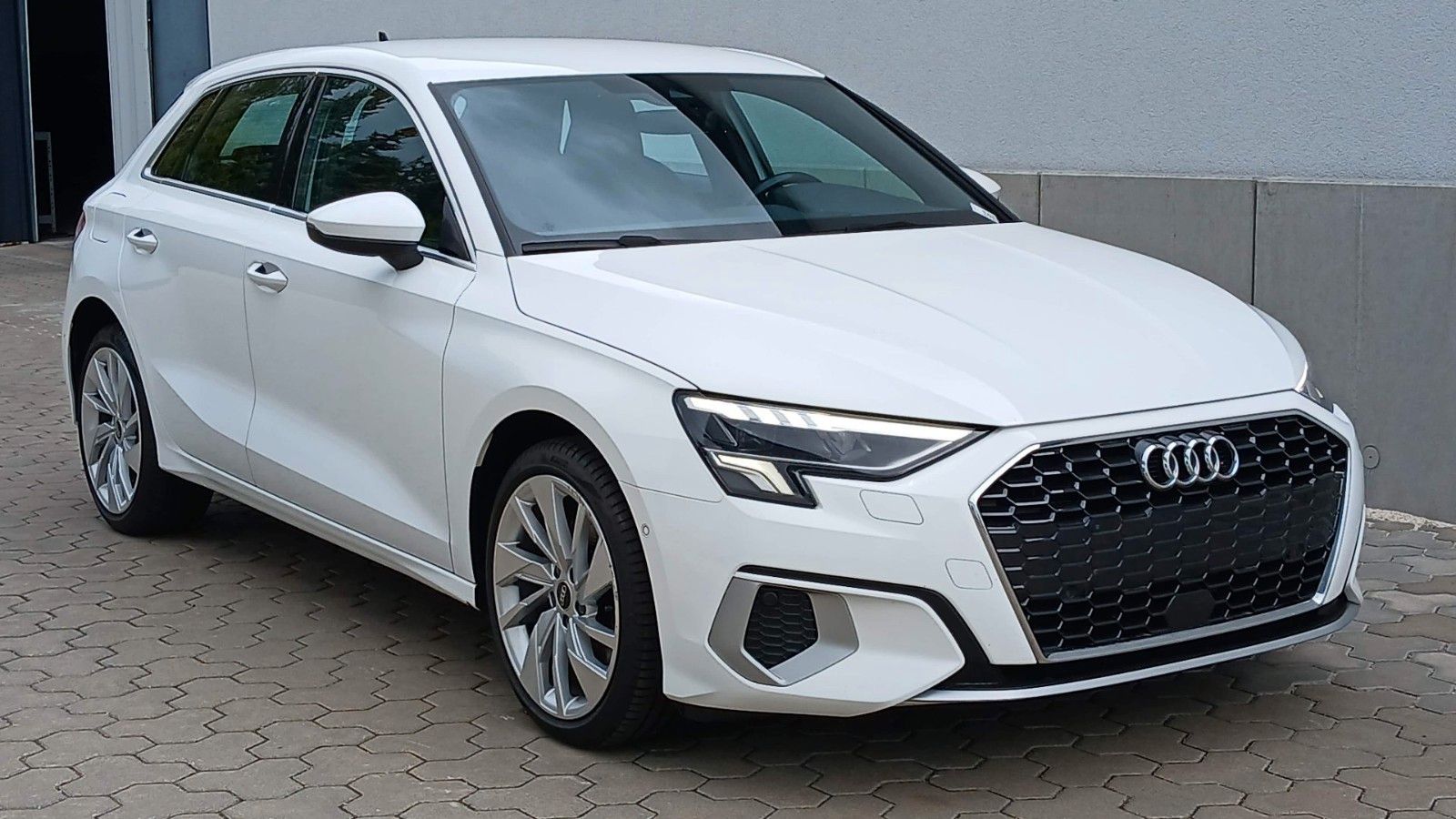 Audi A3 40TFSIe S tr S line SB*VIRTUAL*ACC*LANE*AHK