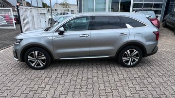 KIA Sorento - 4
