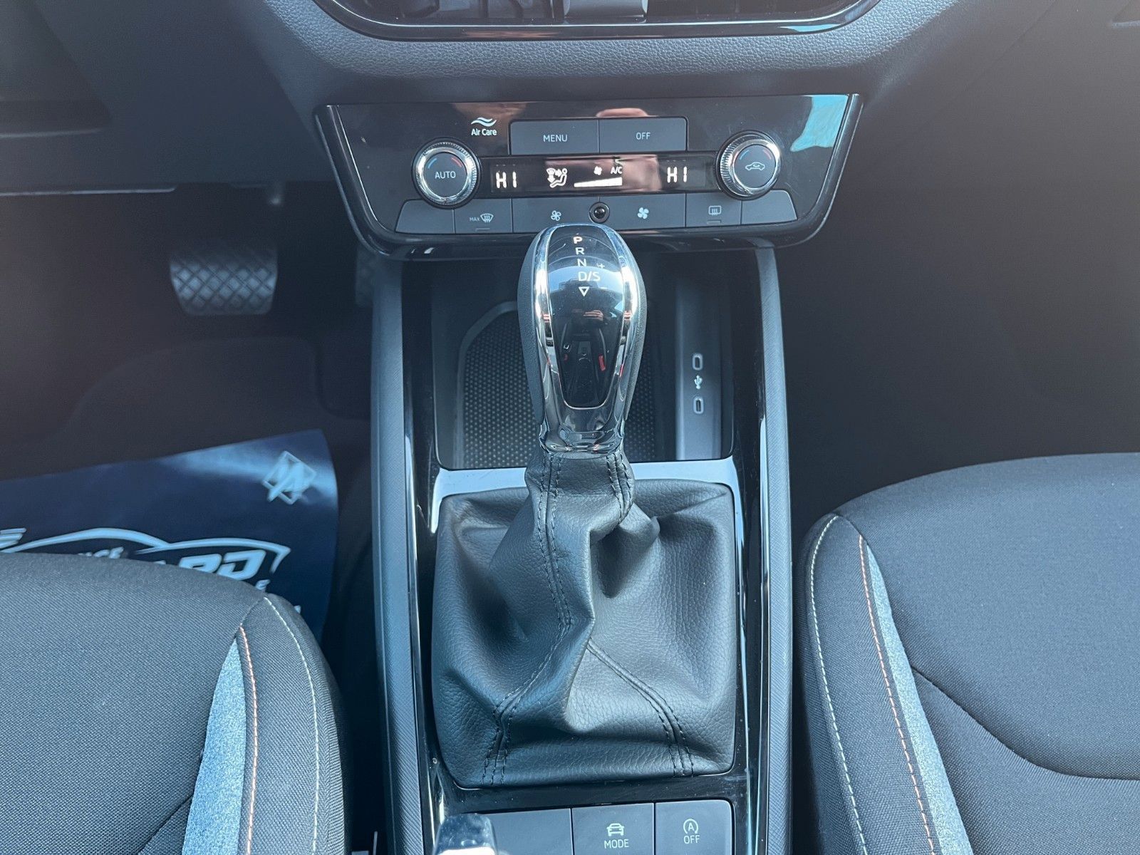 Fahrzeugabbildung SKODA Kamiq 1.0TSI DSG*ViCo*Kamera*PDC*SmartLink*