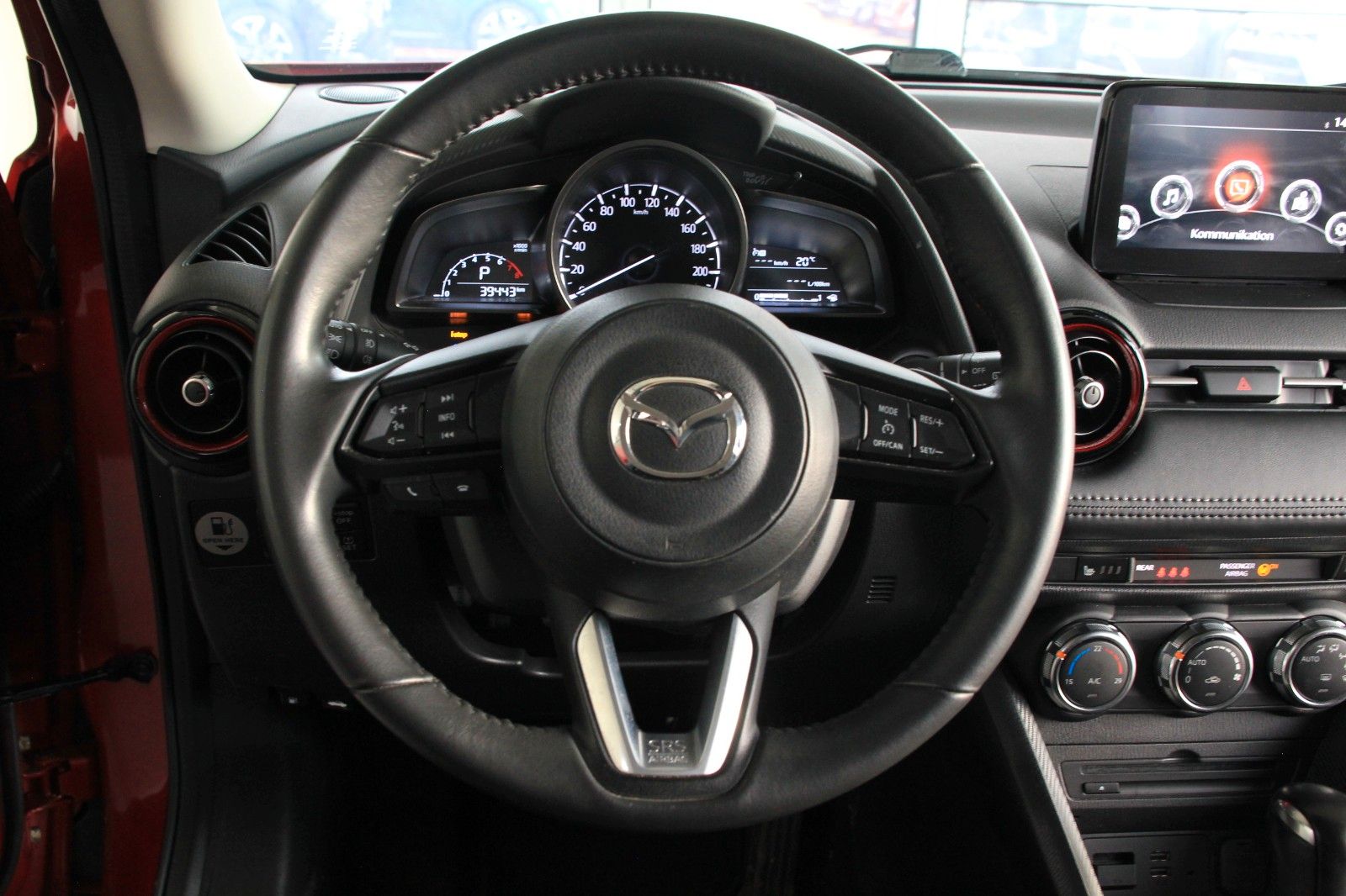 Fahrzeugabbildung Mazda CX-3 2.0 Skyactive-G Exclusive-Line