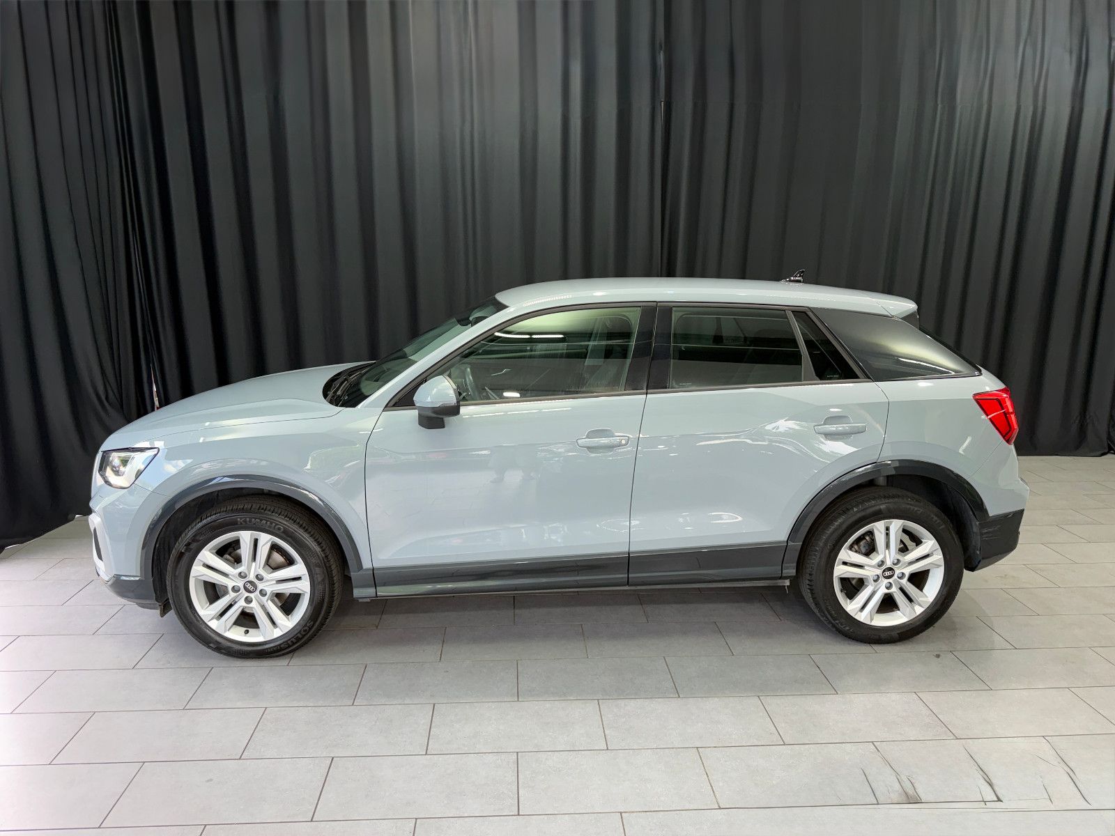 Fahrzeugabbildung Audi Q2 30 TDI advanced|AUTOMATIK|NAVI|KAMERA