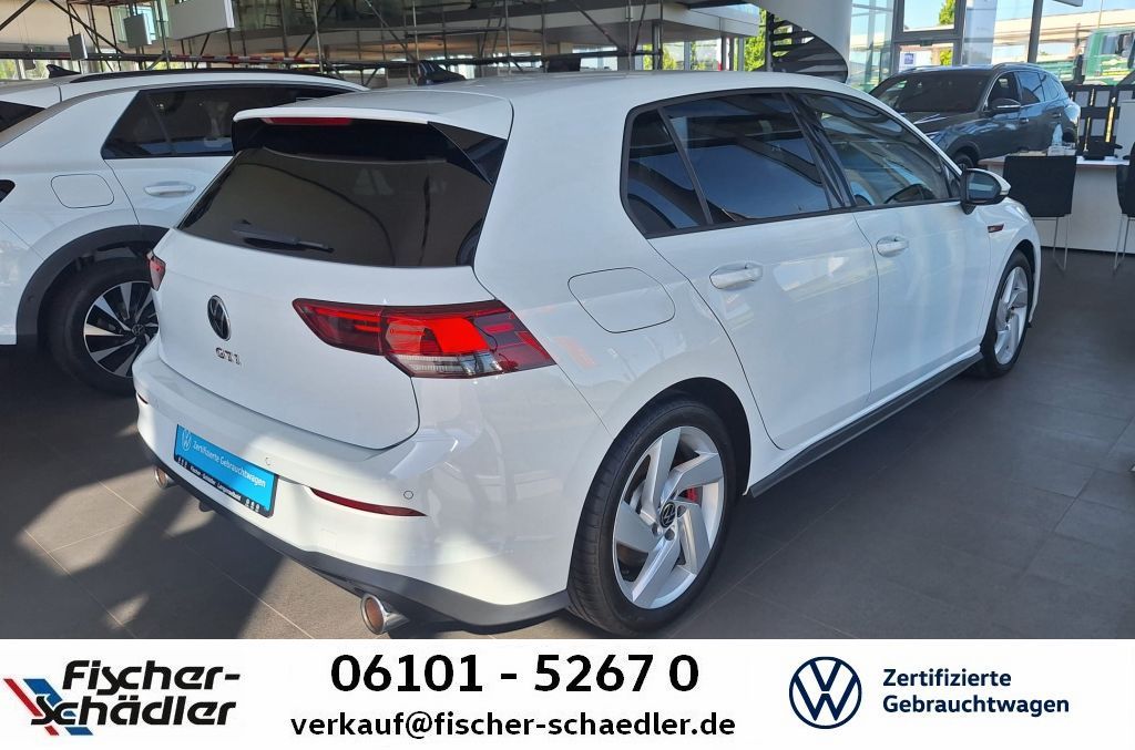 Volkswagen Golf GTI VIII 2.0GTI DSG Navi RearView Keyless S foto 2