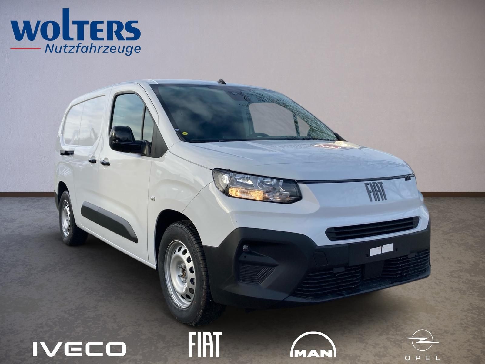 Fahrzeugabbildung Fiat e-Doblo L2 50 kwh 100 KW Kastenwagen