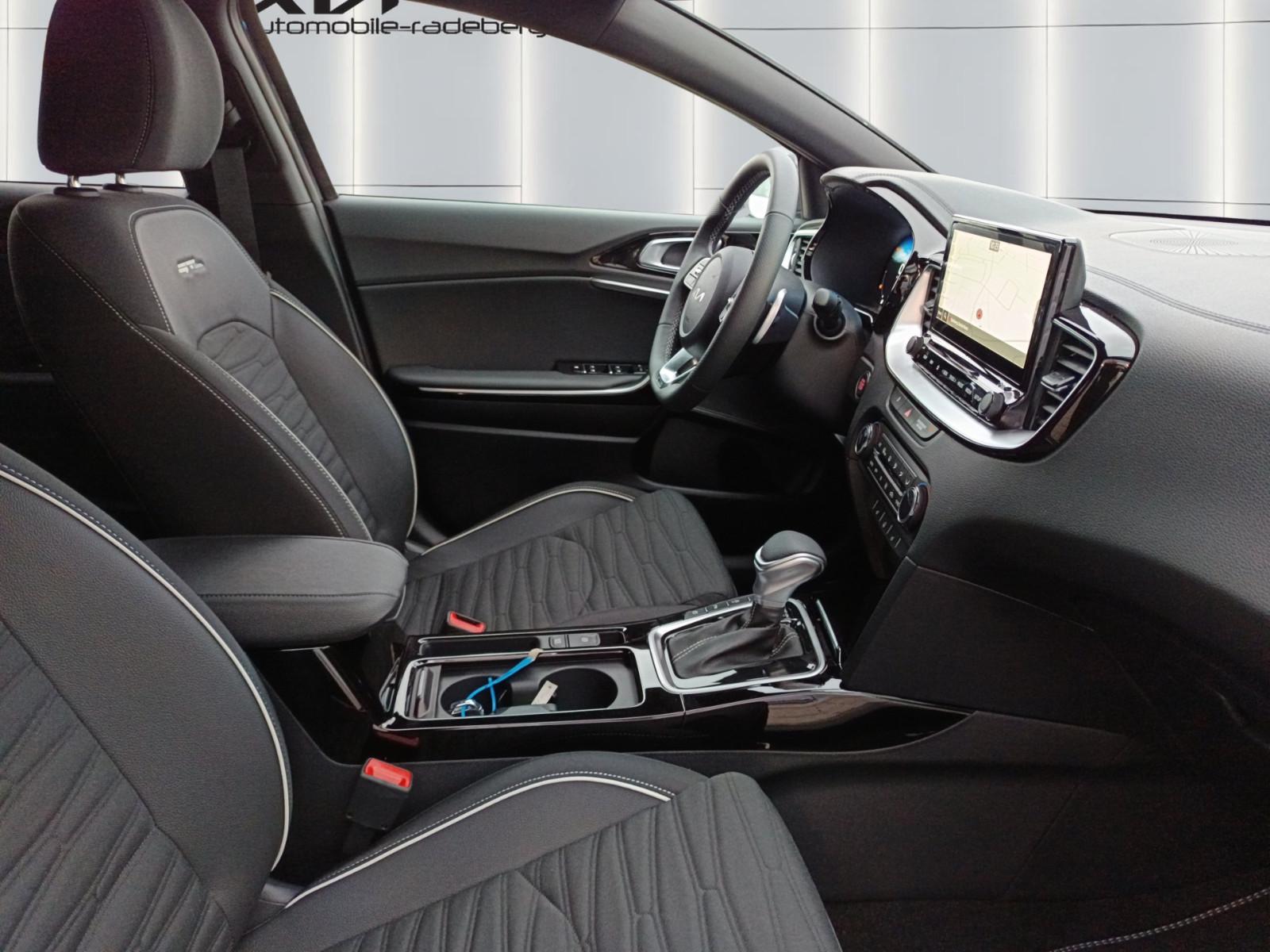 Kia ProCeed  1.5T DCT7 GTL TEC MJ25