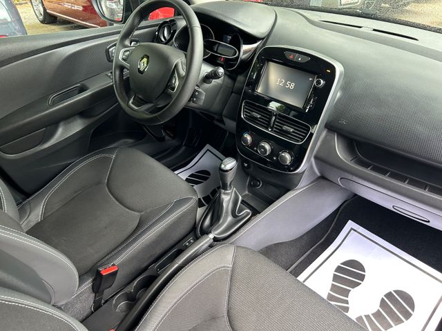 Fahrzeugabbildung Renault Clio+Navi+Allwetter+PDC+SHZ+Klima+LED-Tag+Tempom