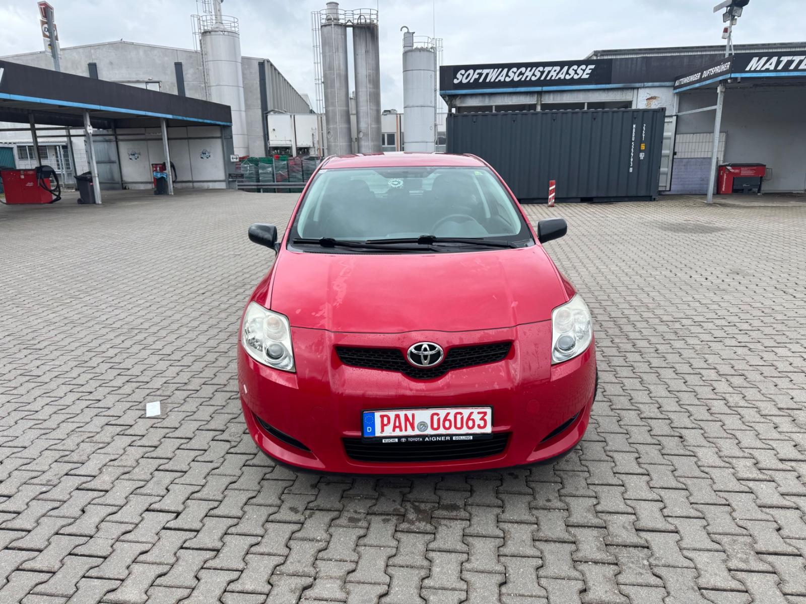 Toyota Auris 1,33-l-Dual-VVT-i Life