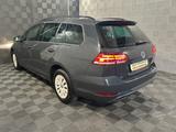 Volkswagen Golf VII Variant*TRENDLINE*AHK-PDC-TEMPO-SHZ-OPF - Volkswagen Golf: Variant Trendline