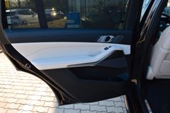 BMW X7 M60 – 18 / 24