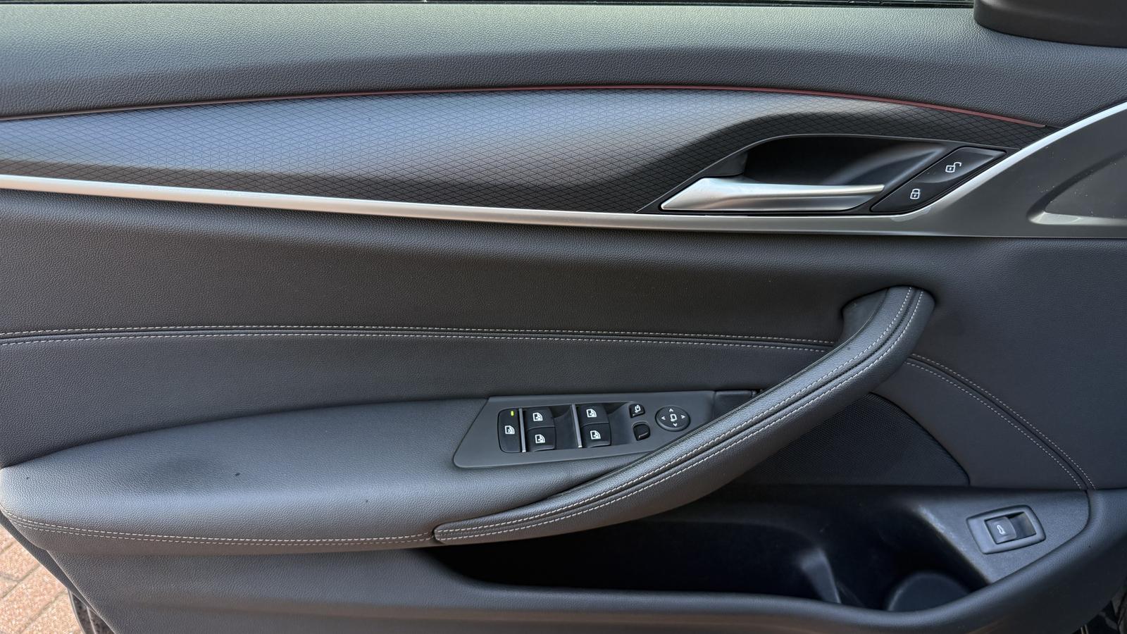 BMW 530i ///M Sport Laser LC Prof AHK HUD Kamera SHZ