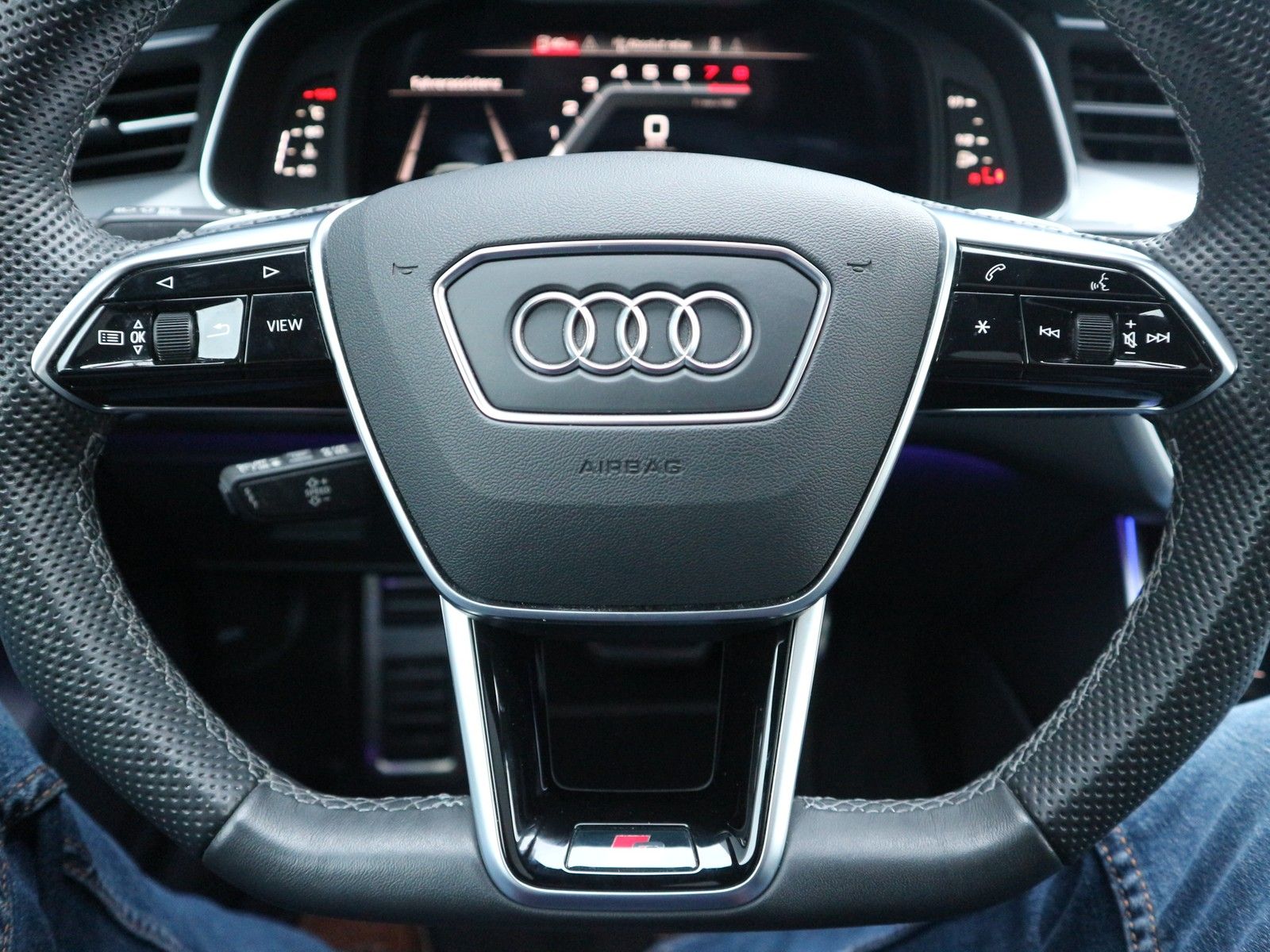 Audi A6 - Bild 14