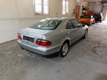 1997 Mercedes-BENZ CLK 照片 2